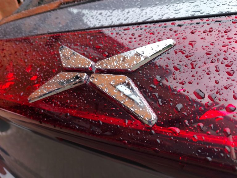 XPeng stock price forms a rare pattern, pointing to a surge this year